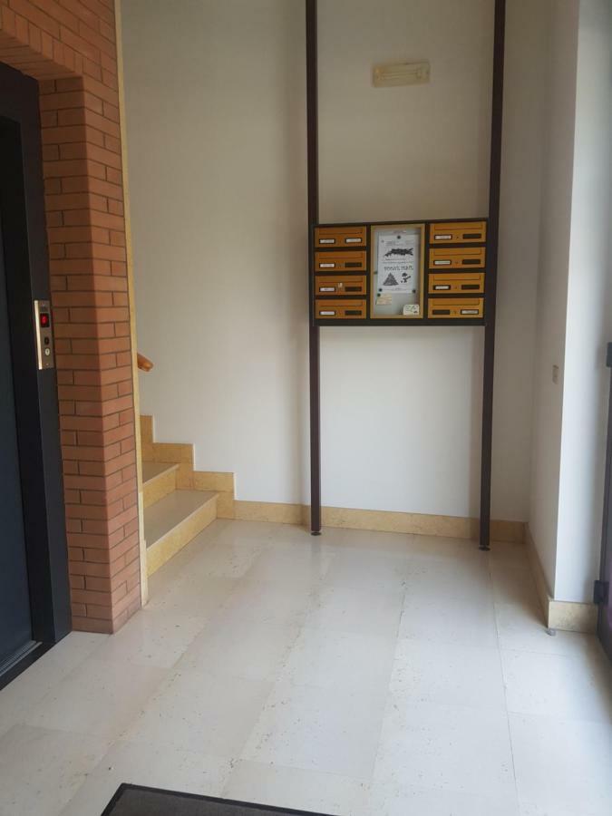 La casa di Mariagrazia rooms con cucina condivisa e terrazza Sammichele Di Bari Esterno foto