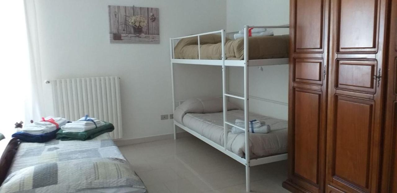 La casa di Mariagrazia rooms con cucina condivisa e terrazza Sammichele Di Bari Esterno foto